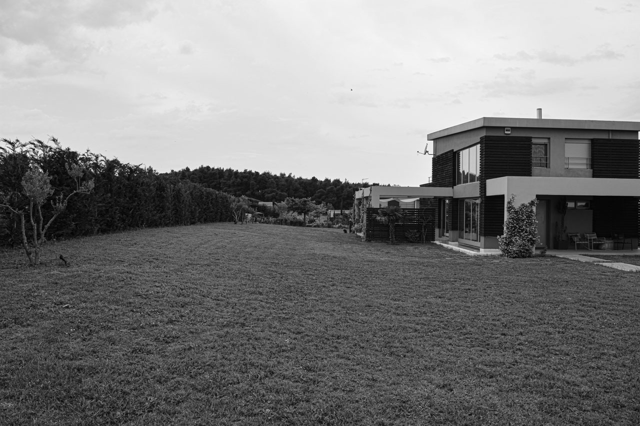 DMV1 Summer House